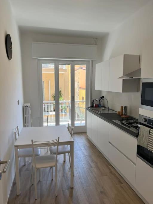 אימפריה Borgo Marina Apartments מראה חיצוני תמונה